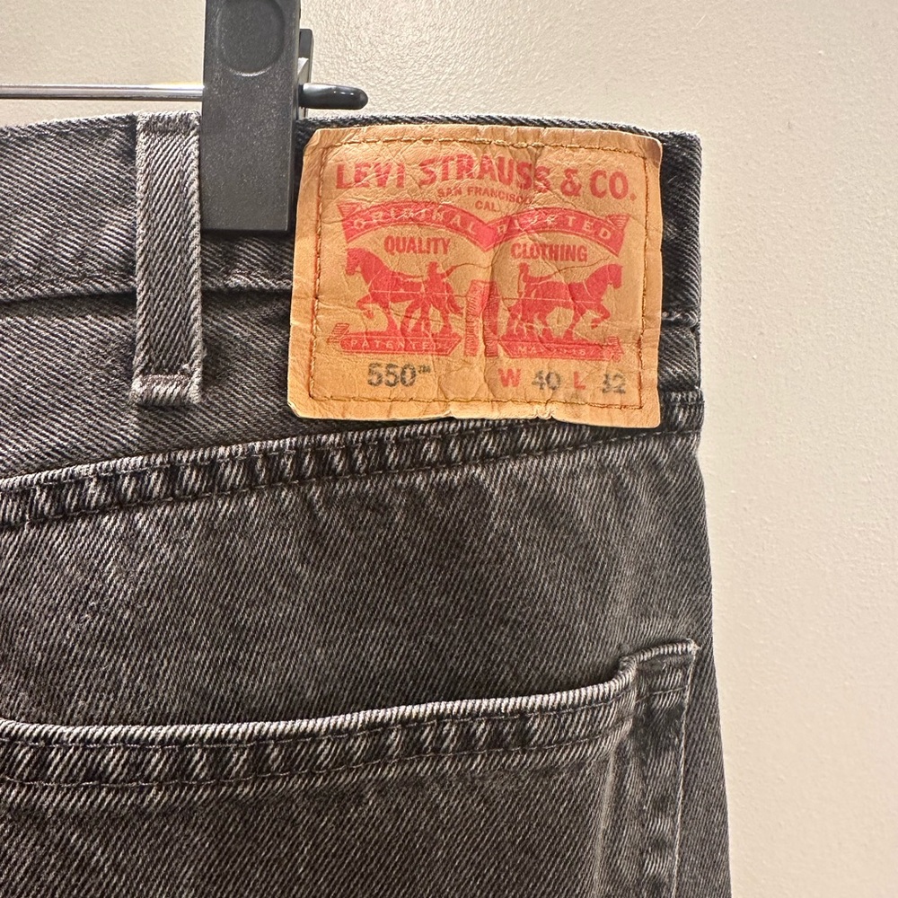 Levi’s 550s - image 3